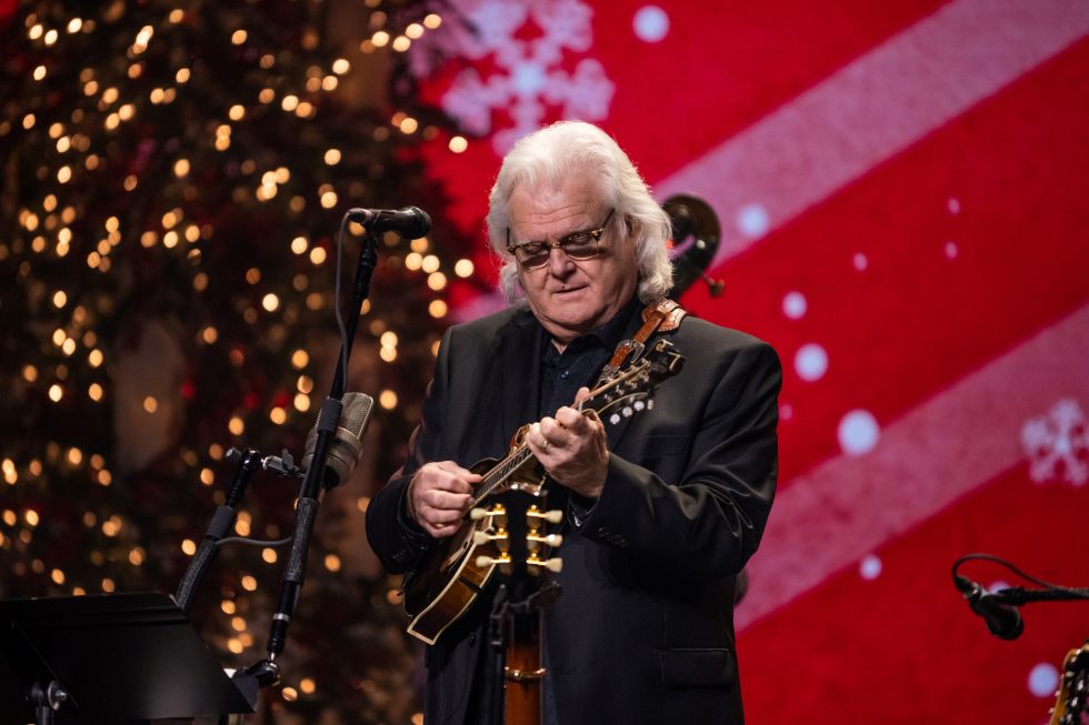 RICKY SKAGGS ANNOUNCES 2024 CHRISTMAS TOUR Ricky Skaggs